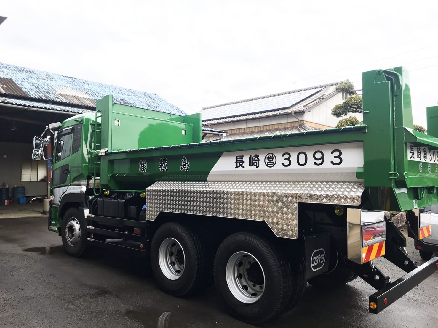 大型ダンプ(10t)